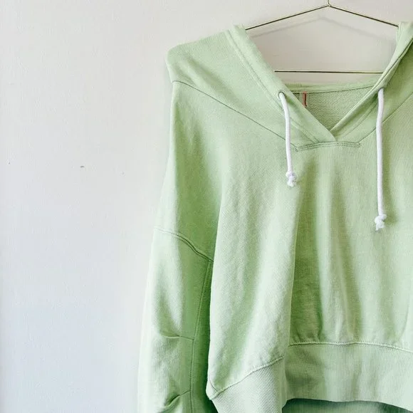 NWOT Free People Movement Playbook Hoodie in Lemongrass Size Extra Small - Picture 5 of 7